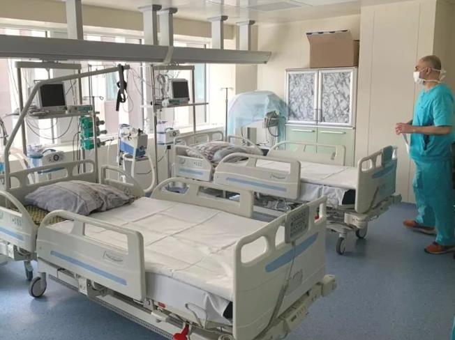 亚星假网一比一医疗 医疗床 护理床 康养床